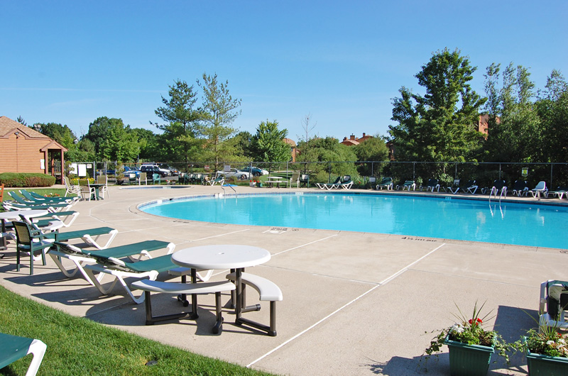 Townsquare Village Swimming Pool